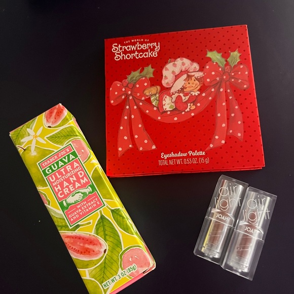 Trader Joe'S Other - Bundle ofStrawberry Shortcake Eyeshadow Palette